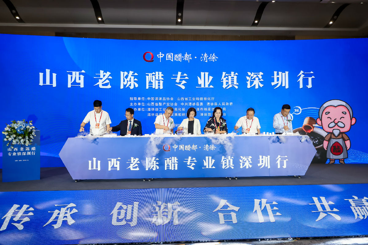 倒干冰.jpg 皇冠体育