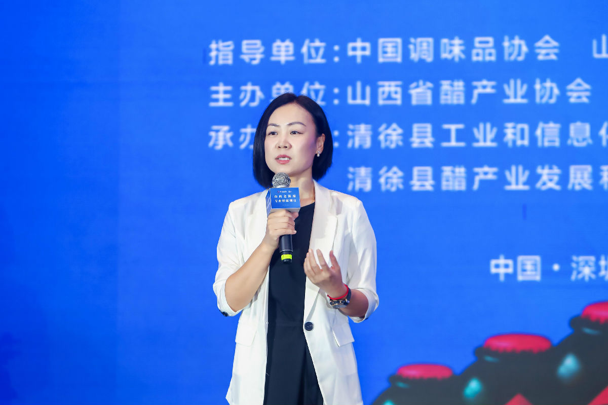 白会长.jpg 皇冠体育