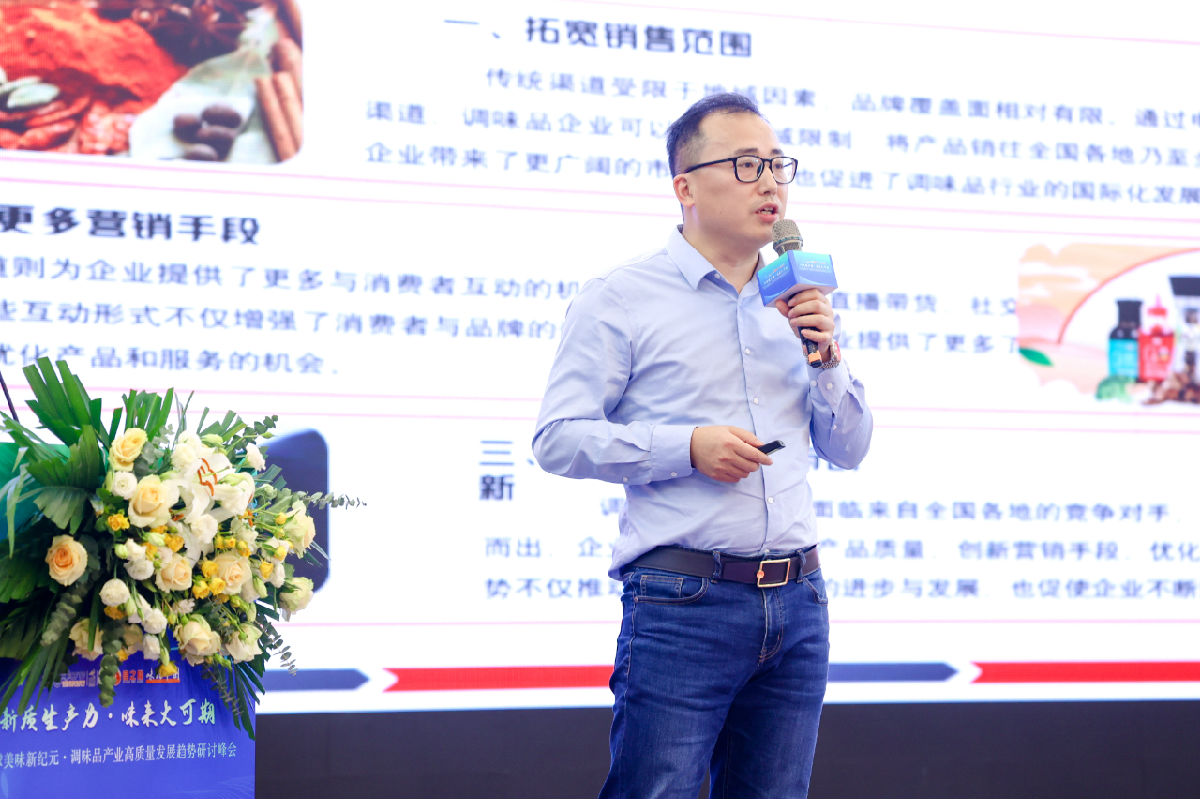 555.jpg 皇冠体育